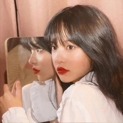 彩凤云裳
